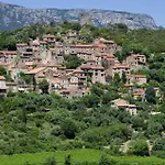 Lovely In Saint-laurent-de-la-ca With Wifi 別荘