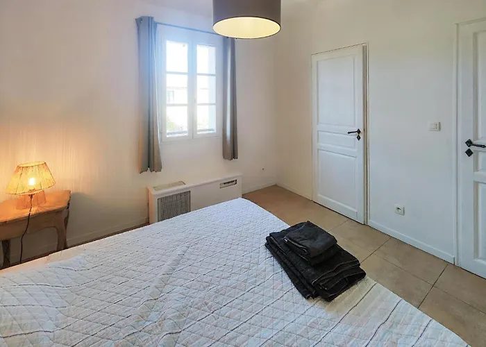 Cozy In Saint-laurent-de-la-ca With Wifi Feriehus Saint-Laurent-de-la-Cabrerisse